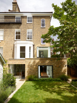 BARBARA WEISS ARCHITECTS