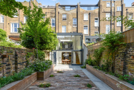 BARBARA WEISS ARCHITECTS